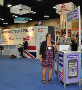 Photo of Julie in front of our rAPPidRevise stand at ISTE